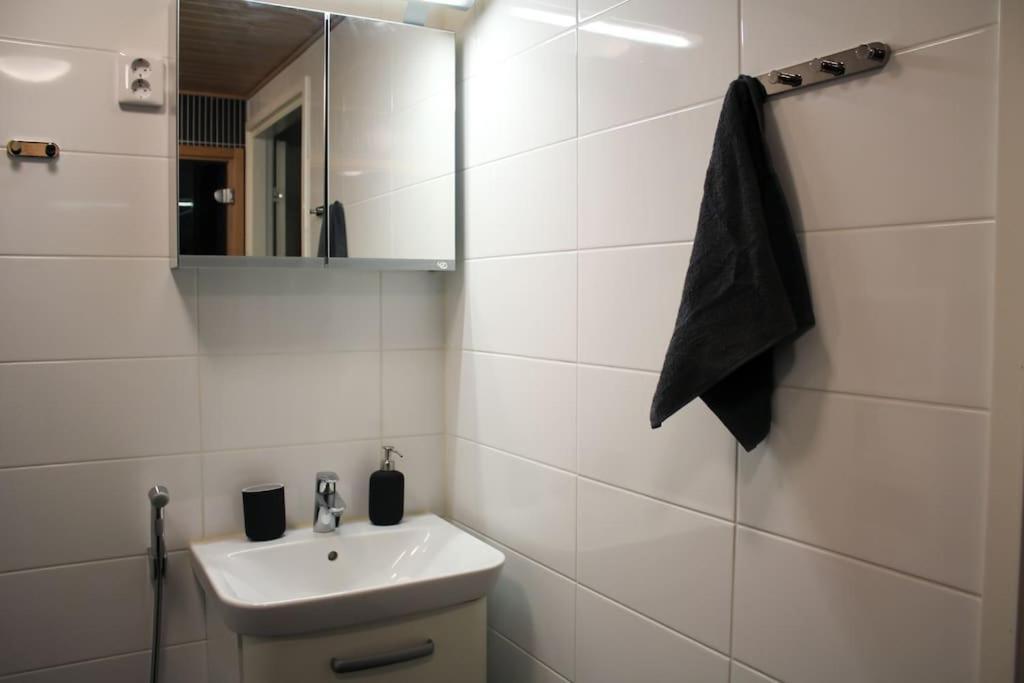 Modern Apartment With Sauna, Near Transit Hub/Dixi Vantaa Ngoại thất bức ảnh