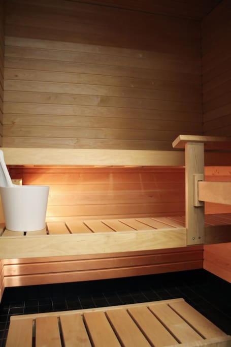 Modern Apartment With Sauna, Near Transit Hub/Dixi Vantaa Ngoại thất bức ảnh